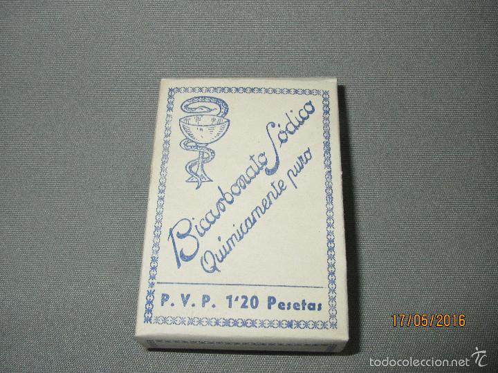 Cajas y cajitas met&aacute;licas: Antigua Caja Vacia de Bicarbonato S&oacute;dico de Francisco Domingo de CHELVA Valencia - A&ntilde;o 1950-60s.