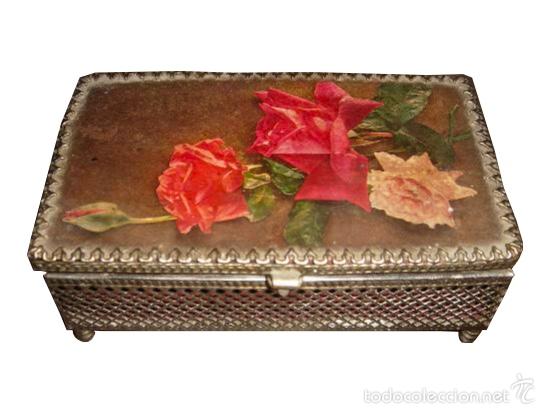 Cajas y cajitas met&aacute;licas: Caja met&aacute;lica de flores