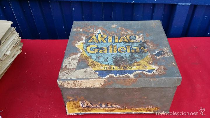 Cajas y cajitas met&aacute;licas: caja de lataon de galletas - Foto 1