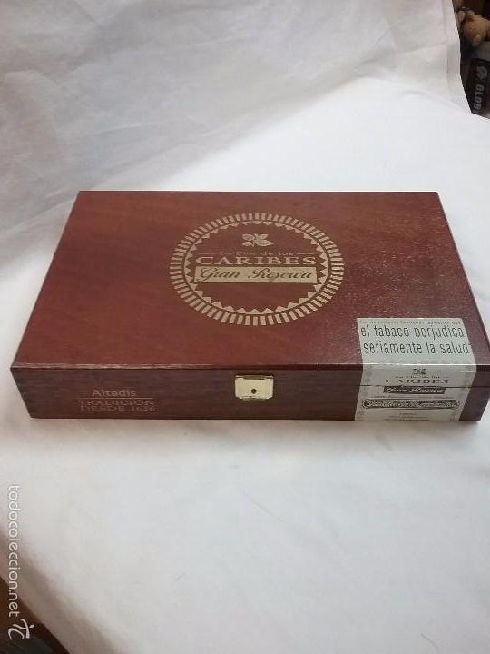 Bo&icirc;tes et petites bo&icirc;tes m&eacute;talliques: CAJA DE MADERA VACIA DE PUROS - LA FLOR DE LOS CARIBES - GRAN RESERVA - 25 CIGARROS SELECIONADOS