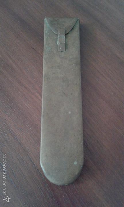 Casse e cassette metalliche: Antiguo estuche met&aacute;lico. &iquest;Para gafas?