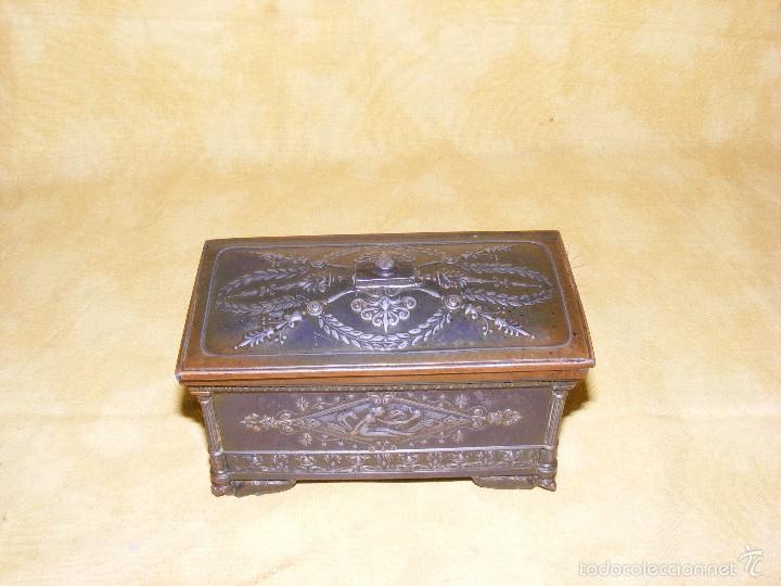 Cajas y cajitas met&aacute;licas: Caja Neoclasica - Foto 2