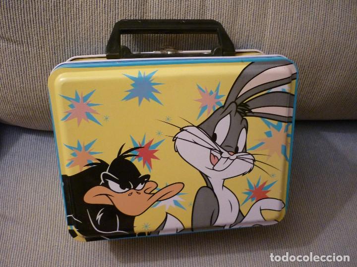 Cajas y cajitas met&aacute;licas: MALET&Iacute;N HANSAPLAST CON PERSONAJES DE LOONEY TUNES. MEDIDAS 14X18X8 CM.