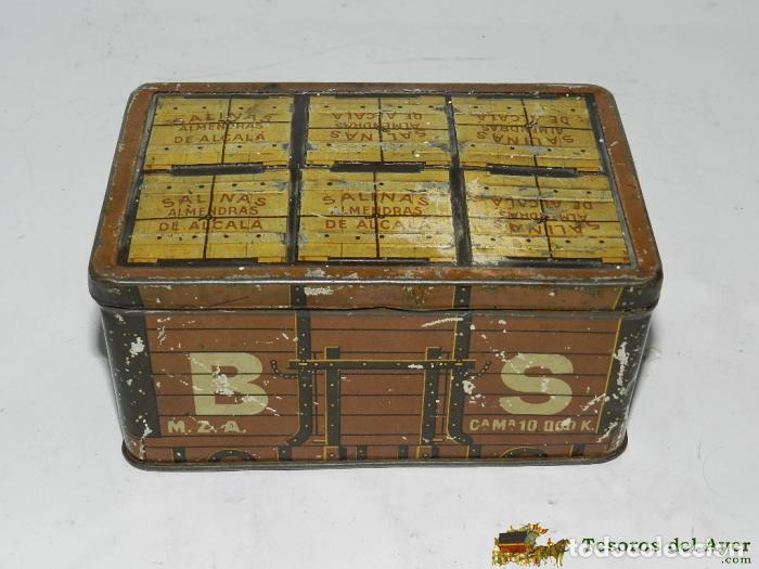 Casse e cassette metalliche: ANTIGUA CAJA DE HOJALATA LITOGRAFIADA CON FORMA DE VAGON DE TREN - CON PUBLICIDAD DE ALMENDRAS SALIN