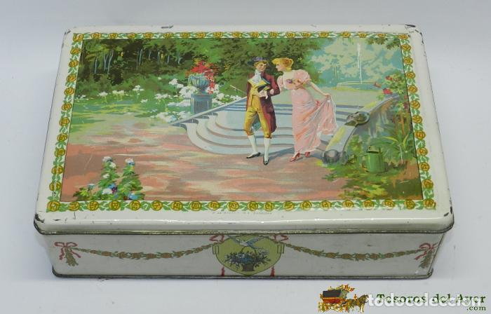 Blechdosen und Kisten: ANTIGUA CAJA DE HOJALATA DE GALLETAS Y BIZCOCHOS FINO Y DE LUJO. HIJOS DE P. SOLSONA. BARCELONA, G.