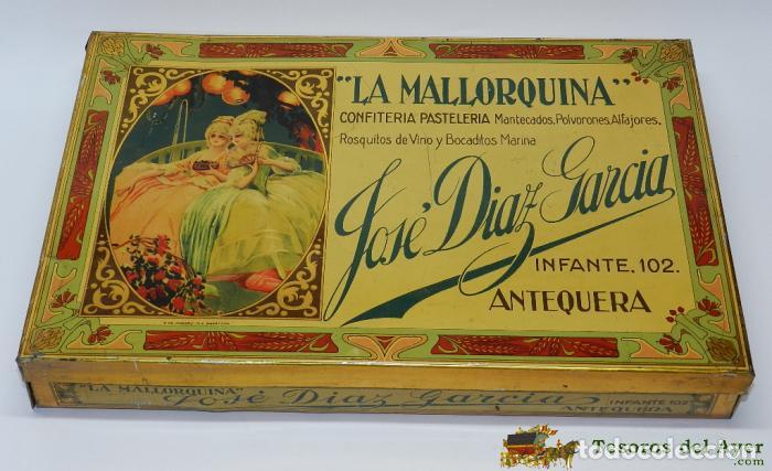 Boxes and metal boxes: ANTIGUA Y ENORME CAJA DE HOJALATA LITOGRAFIADA MODERNISTA CON PUBLICIDAD DE LA MALLORQUINA, CONFITER
