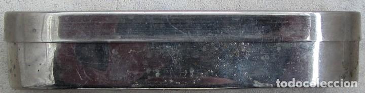 Cajas y cajitas met&aacute;licas: ANTIGUA CAJA MET&Aacute;LICA MATERIAL PRACTICANTE