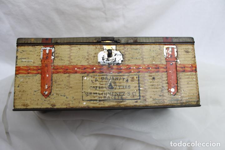 Bo&icirc;tes et petites bo&icirc;tes m&eacute;talliques: CAJA LA PAJARITA, CAFES Y TH&Eacute;S, JOSE M&ordf; GIMENEZ S.C. ALBACETE