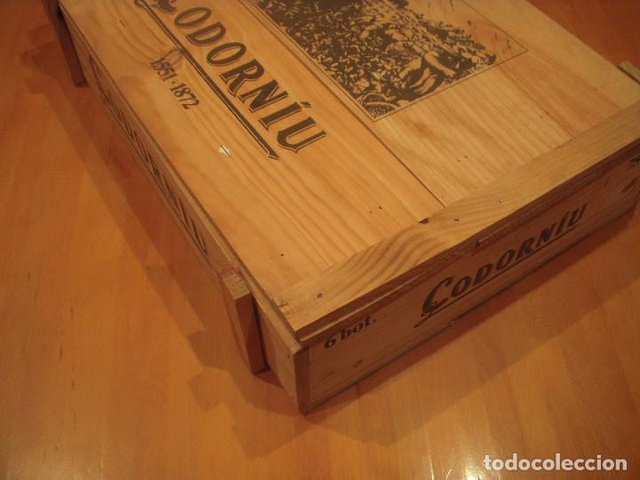 Cajas y cajitas met&aacute;licas: Caja de madera Codorniu - Foto 5