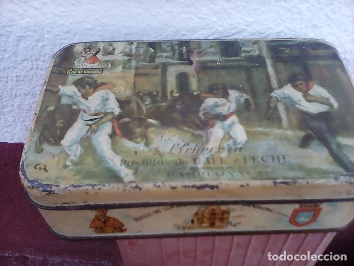 Cajas y cajitas met&aacute;licas: caja de hojalata pamplona