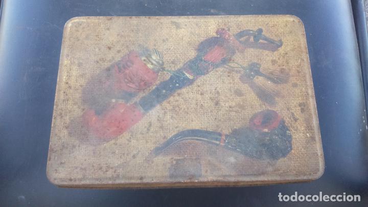 Cajas y cajitas met&aacute;licas: LOTE DE 4 CAJAS COLACAO - Foto 4