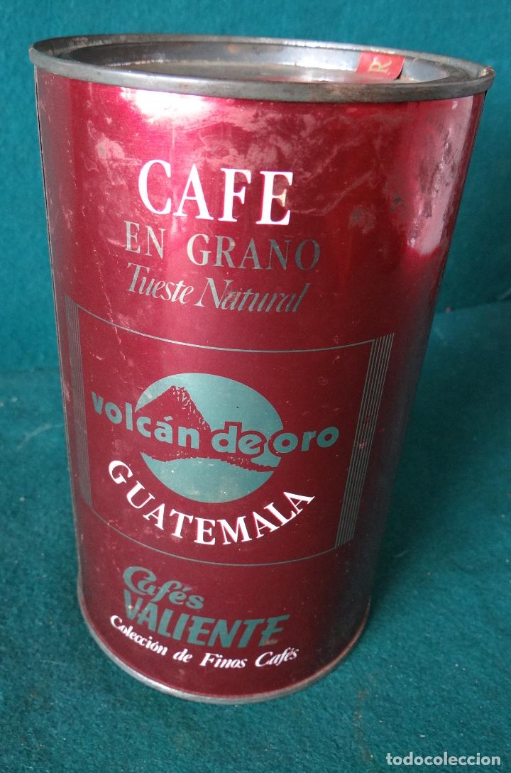 Caixas e caixinhas met&aacute;licas: CAFES VALIENTE. PATERNA. VALENCIA. LATA 500 GRAMOS VACIA. CAFE VOLCAN DE ORO. GUATEMALA.