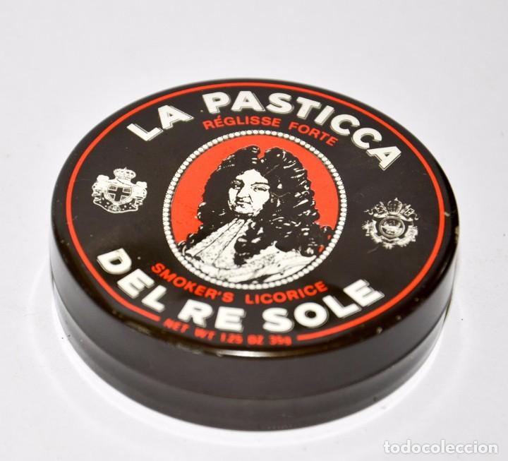 Cajas y cajitas met&aacute;licas: CAJA DE REGALIZ - LA PASTICCA DEL RE SOLE - Foto 1