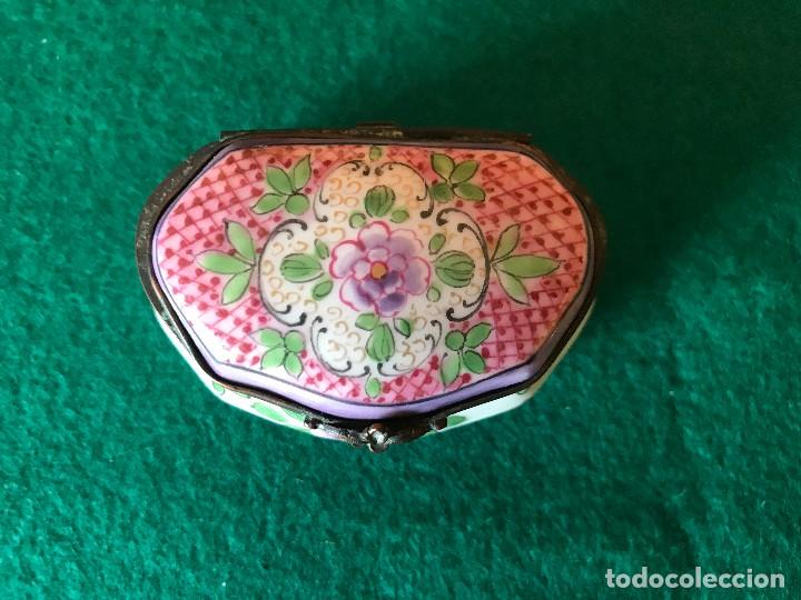 Cajas y cajitas met&aacute;licas: CAJA DE COLECCI&Oacute;N EN CERAMICA - Foto 2