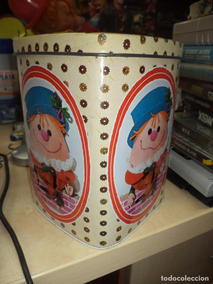 Cajas y cajitas met&aacute;licas: Bote - Lata caramelos IRIS.Vda.de Solano,Logro&ntilde;o.A&ntilde;os 70.Con la tapa.