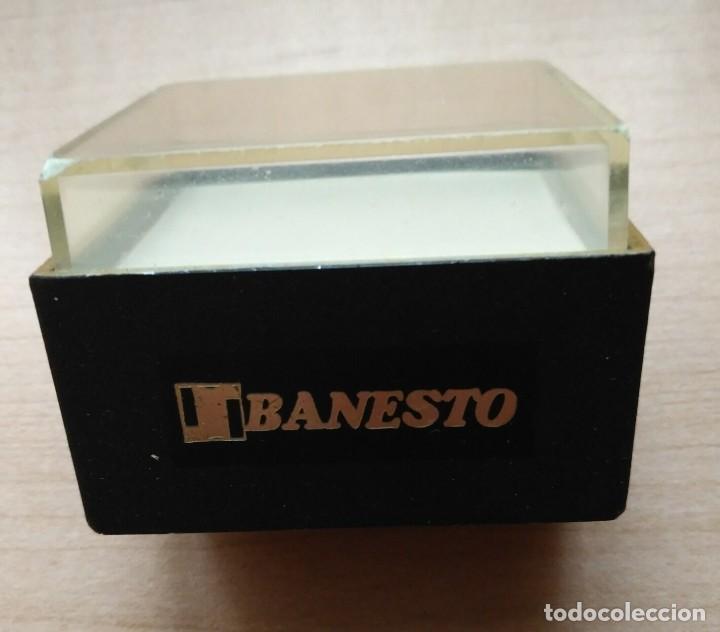 Cajas y cajitas met&aacute;licas: Peque&ntilde;a caja / cajita pl&aacute;stico duro BANESTO - Coleccionismo