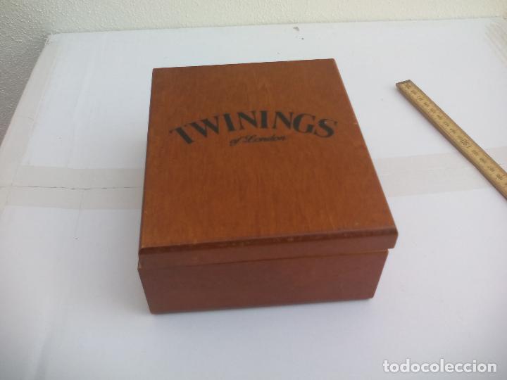 TWININGS Caja de madera Infusiones Twinings 4 espacios (40 Bolsitas)  TWININGS