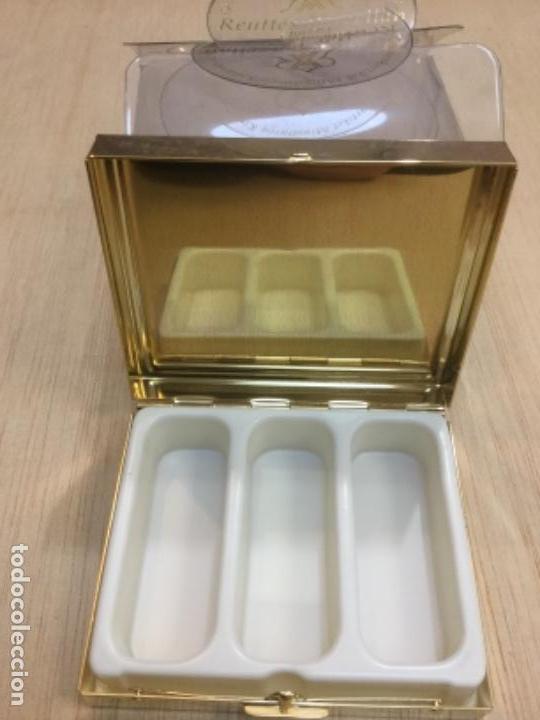 Cajas y cajitas met&aacute;licas: Pastillero &ldquo;Rosas recetangular&rdquo; Reutter. NUEVO - Foto 2