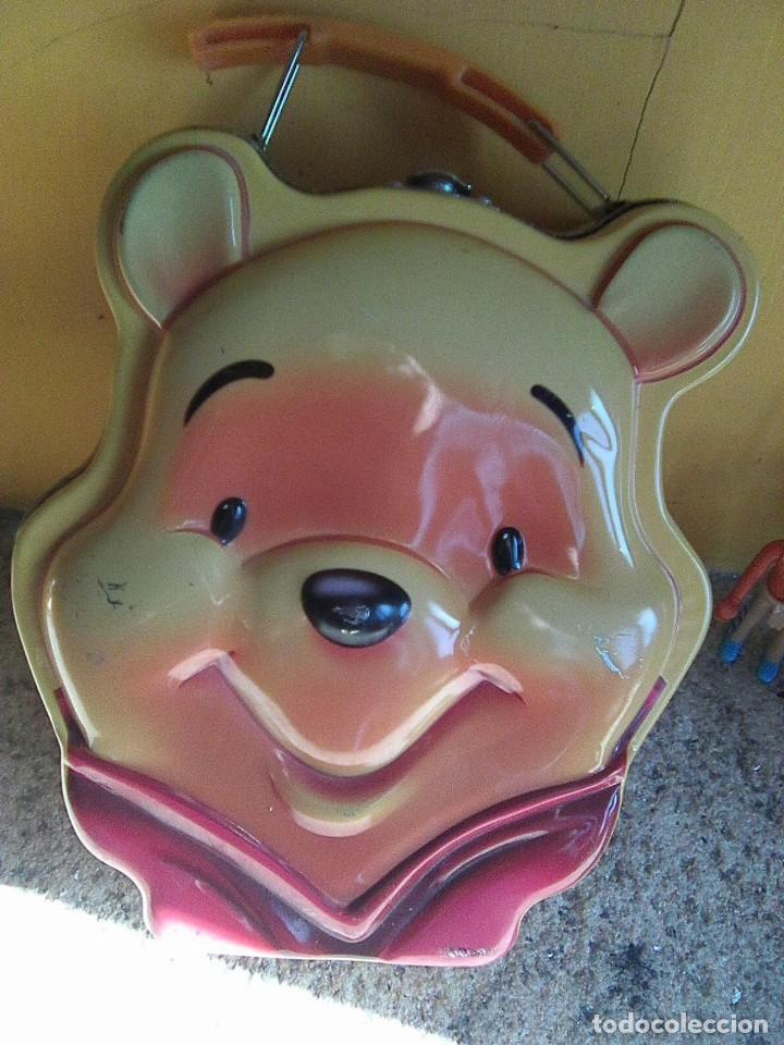 Cajas y cajitas met&aacute;licas: Winnie the pooh - maletin caja metalica  de la casa Air Val - maleta serigrafiada 18 por 15 por 7 cm