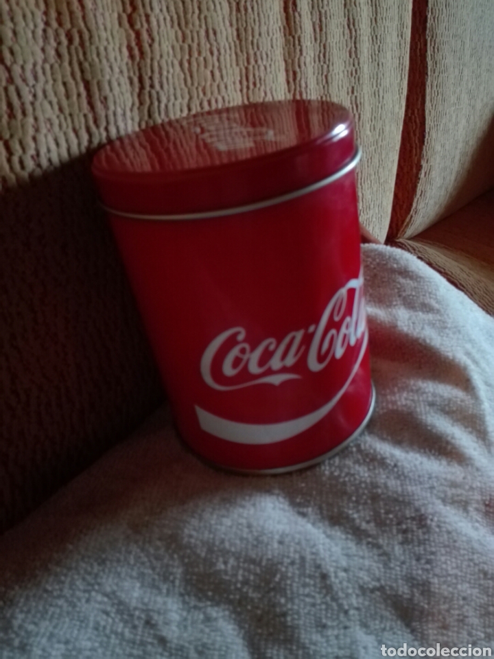 Cajas y cajitas met&aacute;licas: BOTE MET&Aacute;LICO COCA COLA - Foto 1