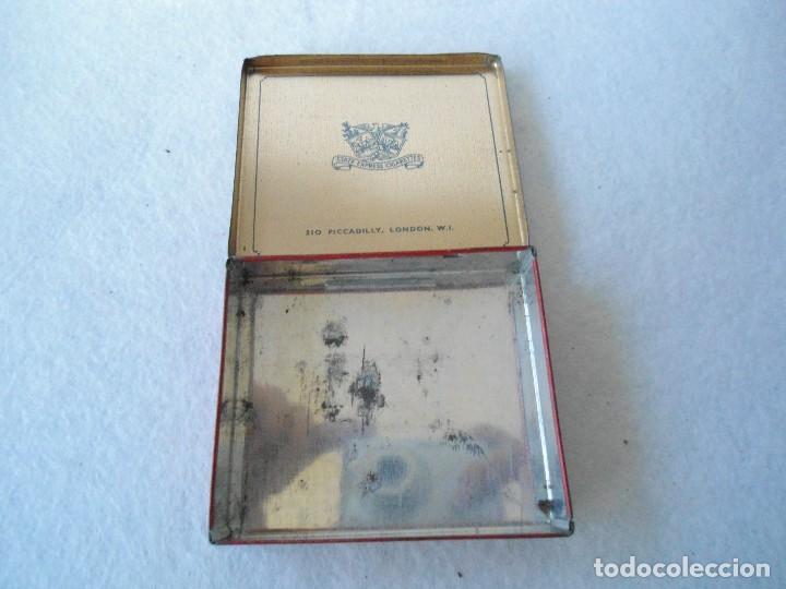 Cajas y cajitas met&aacute;licas: ANTIGUA LATA DE TABACO INGLES - Foto 4