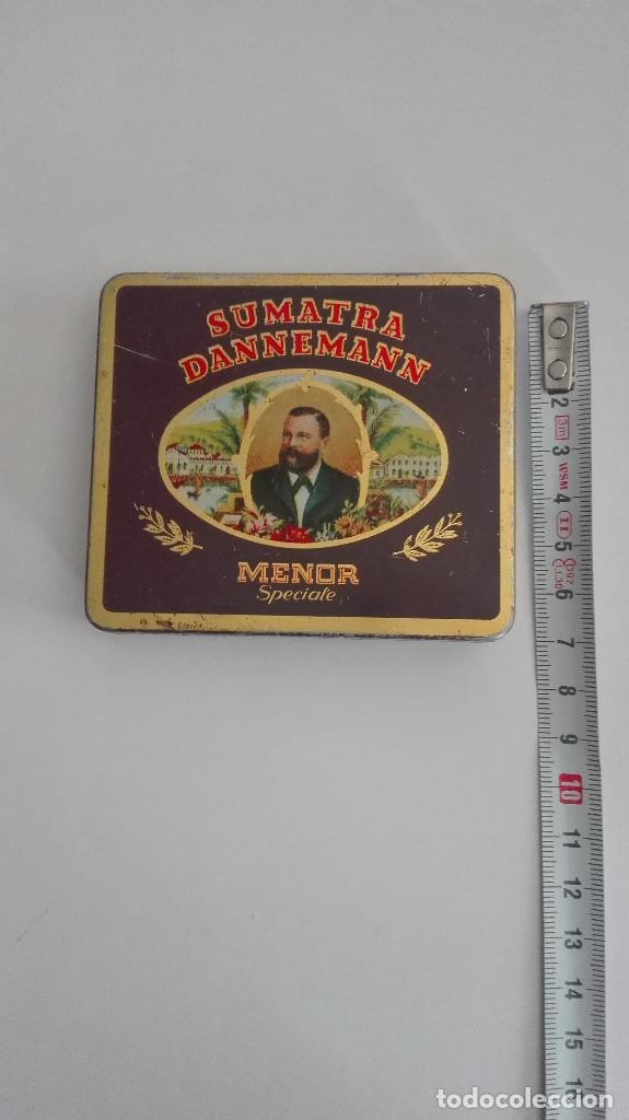 Cajas y cajitas met&aacute;licas: ANTIGUA LATA CAJA METALICA TIN BOX SUMATRA DANNEMANN MENOR SPECIALE