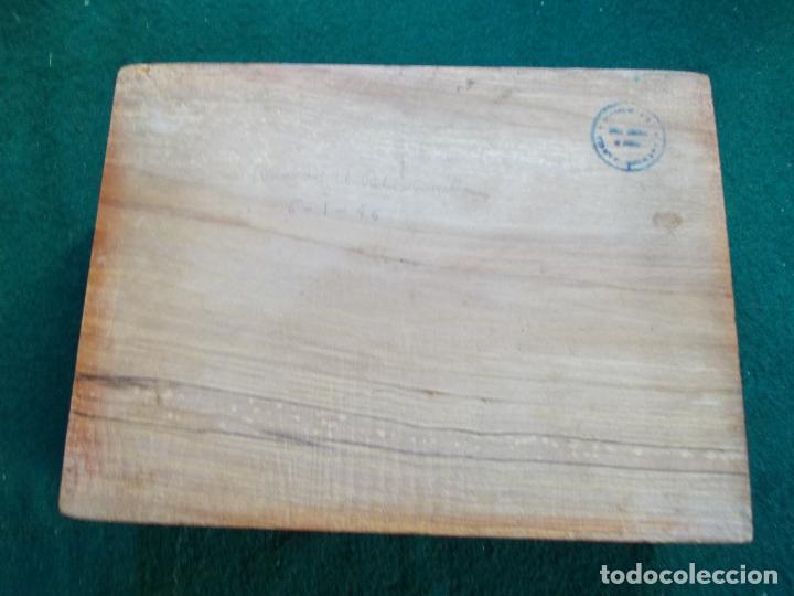Cajas y cajitas met&aacute;licas: Caja de madera antigua con espejo - Foto 3