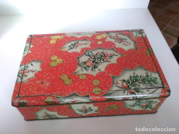 Cajas y cajitas met&aacute;licas: Caja de chapa con motivos navide&ntilde;os