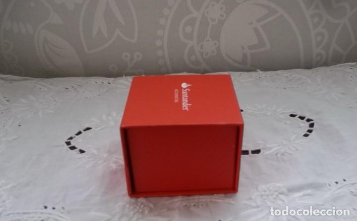 Cajas y cajitas met&aacute;licas: CAJA BANCO DE SANTANDER - Foto 5