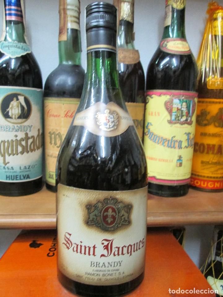 Cajas y cajitas met&aacute;licas: ANTIGUA BOTELLA BRANDY CO&Ntilde;AC, SAINT JAQUES DE RAM&Ograve;N BONET IMPUESTO DE 8 PTS, DECADA 80-90