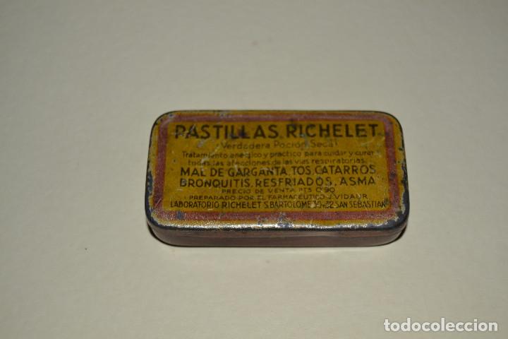 Caixas e caixinhas met&aacute;licas: CAJITA DE metal antigua de pastillas RICHELET