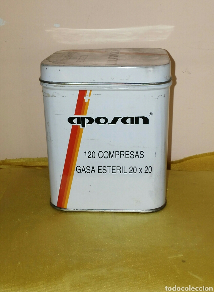 Cajas y cajitas met&aacute;licas: CAJA BOTE DE LATA. COMPRESAS APOSAN. PORTILLO DE TOLEDO. ENVIO INCLUIDO.