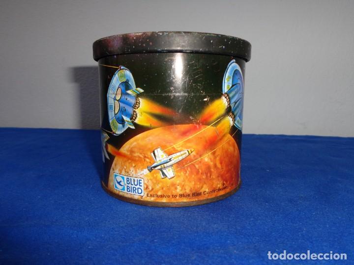 Cajas y cajitas met&aacute;licas: BLUE BIRD - ANTIGUA LATA HOJALATA MADE IN ENGLAND MEDIDAS 9X10 CM VER FOTOS Y DESCRIPCI&Oacute;N! SM