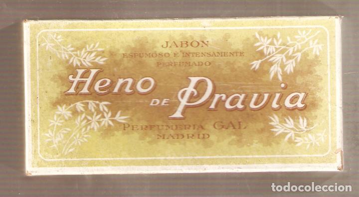 Blechdosen und Kisten: Perfumer&iacute;a. Caja cart&oacute;n de jab&oacute;n Heno de Pravia. Gal. Madrid. 6,2 x 13 x 2,8 cm.alto . Vell i Bel