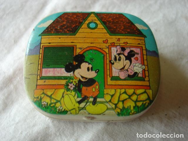 Cajas y cajitas met&aacute;licas: Cajita Minnie Mickey Mouse y Minnie. Walt Disney Productions. 6x5,5x1,6 cm.