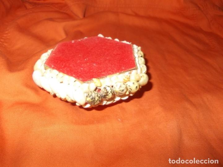 Cajas y cajitas met&aacute;licas: caja joyero de conchas - Foto 5