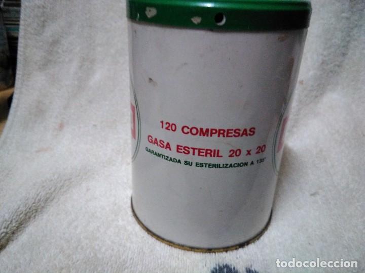 Cajas y cajitas met&aacute;licas: ANTIGUO BOTE DE GASAS - Foto 2