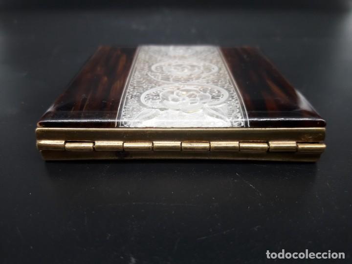 Cajas y cajitas met&aacute;licas: Polvera art Nouveau - Foto 3