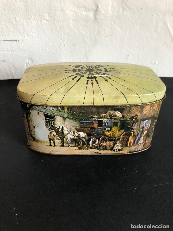 Cajas y cajitas met&aacute;licas: PAREJA DE LATAS EL AVION - Foto 2