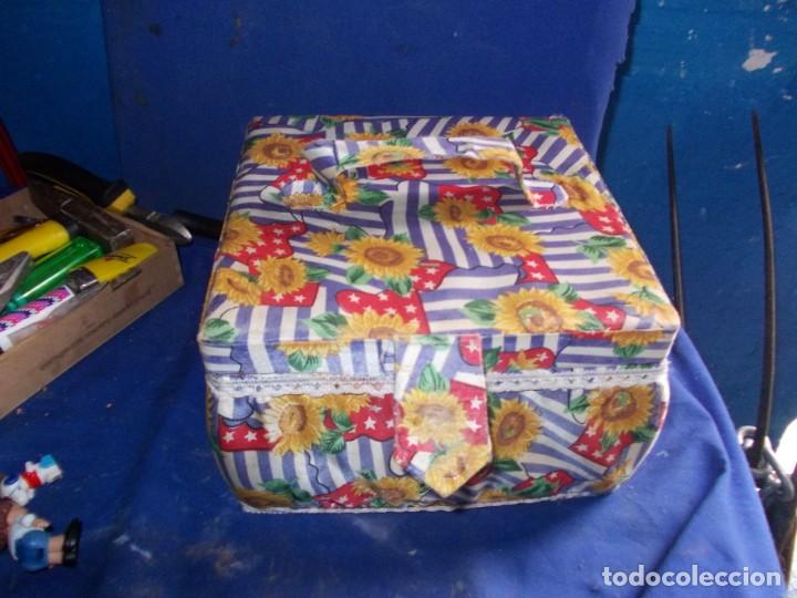 Cajas y cajitas met&aacute;licas: caja costurero