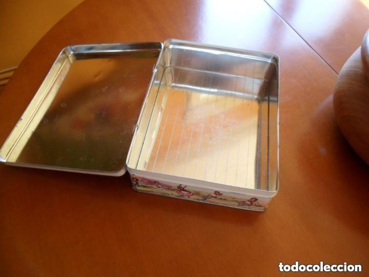 Cajas y cajitas met&aacute;licas: CAJA DE BOMBONES VASQUITOS - Foto 6
