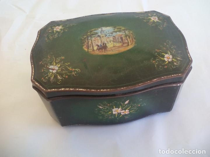 Cajas y cajitas met&aacute;licas: CAJA DE METAL, LATA, CON PATITAS, JOYERO . TIN BOX