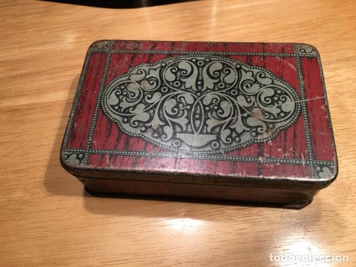 Boxes and metal boxes: CAJA DE HOJALATA G. DE ANDREIS  BADALONA