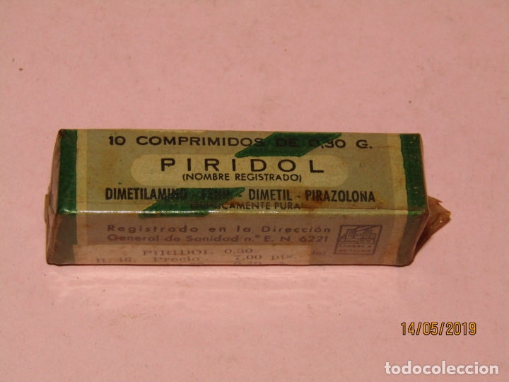 Boxes and metal boxes: Antigua Caja de Farmacia Medicina 10 Comprimidos en Tubo de Cristal PIRIDOL Laboratorios Abell&oacute;