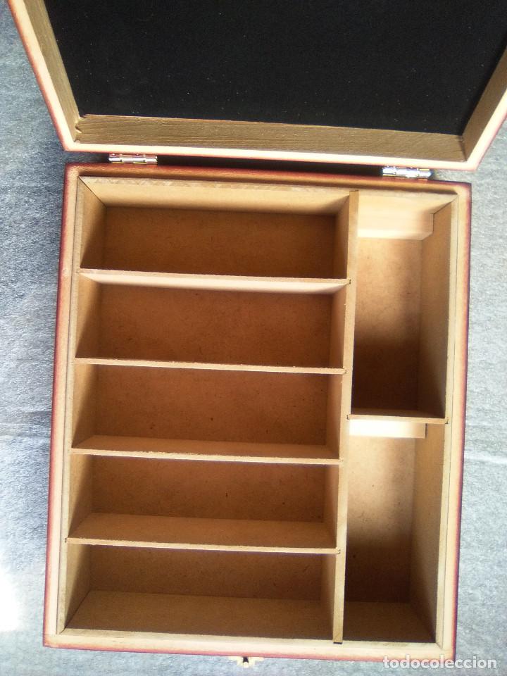 Cajas y cajitas met&aacute;licas: Caja Nescaf&eacute; de madera maciza vintaje - Foto 5