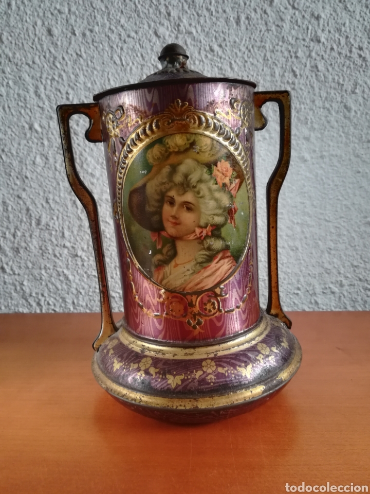 Casse e cassette metalliche: Antigua Caja Lata vac&iacute;a Galletas Olibet - Renteria - Decoraci&oacute;n Modernista - San Sebasti&aacute;n Guip&uacute;zcoa