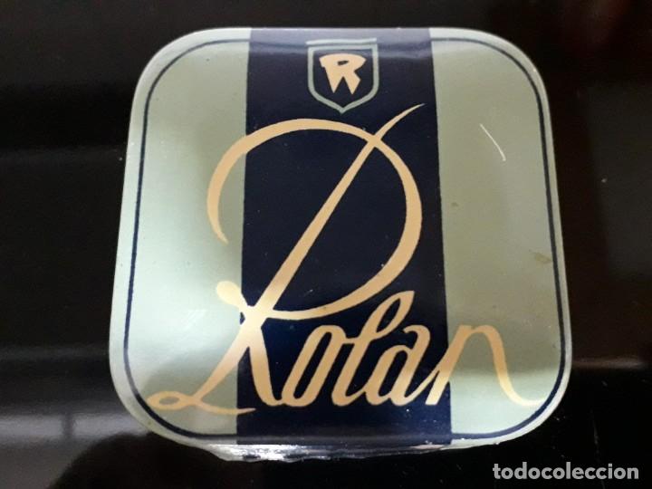 Cajas y cajitas met&aacute;licas: ANTIGUA CAJA MET&Aacute;LICA *Productos ROL&Aacute;N Barcelona* A&ntilde;os 50 -- 5,5x5,5x1,8 cm