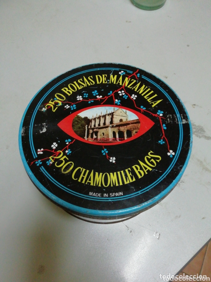 Bo&icirc;tes et petites bo&icirc;tes m&eacute;talliques: Caja infusiones la cartuja manzanilla