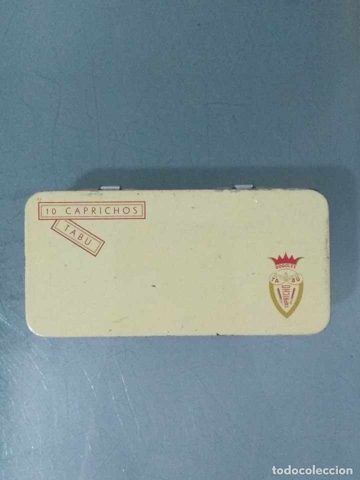 Cajas y cajitas met&aacute;licas: CAJA TABU DOGOLEX ANTIGUA DE HOJALATA DE TABACO
