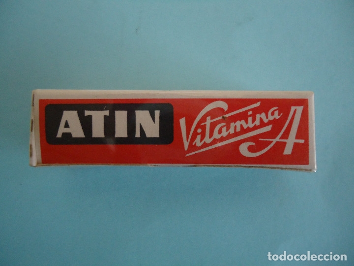 Bo&icirc;tes et petites bo&icirc;tes m&eacute;talliques: CAJA DE CARTON PRECINTADA DE ATIN, VITAMINA A. -- 5